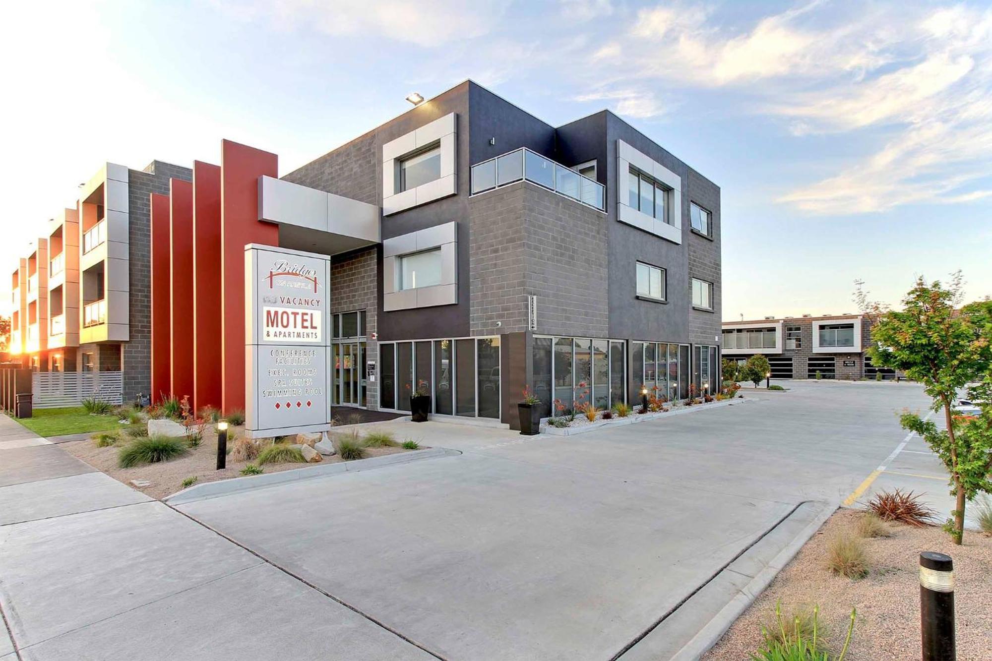 Motel Bridges On Argyle Traralgon Esterno foto